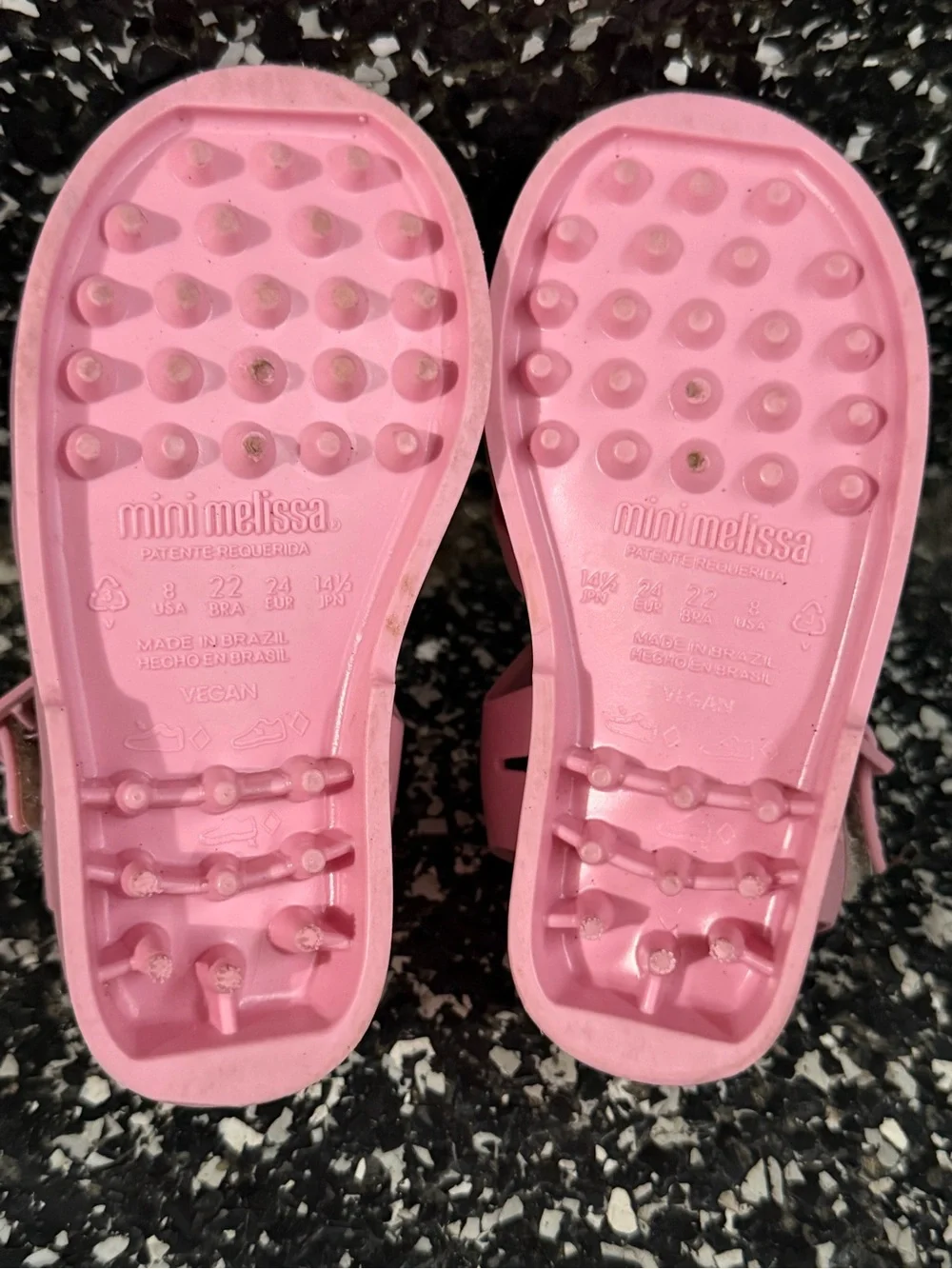 EUC Mini Melissa Possession Baby Sandals Size 8. Pink PlayDoh